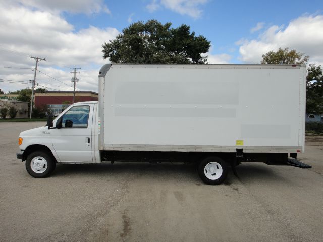 Ford Econoline 2005 photo 4