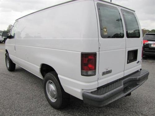 Ford Econoline 2006 photo 1