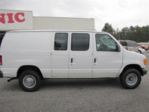 Ford Econoline 2006 photo 2