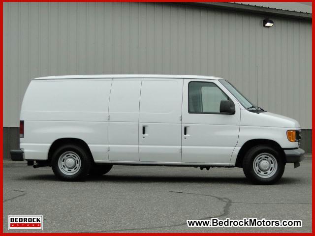 Ford Econoline 2006 photo 1