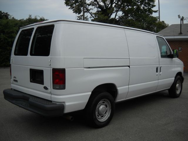 Ford Econoline 2006 photo 3