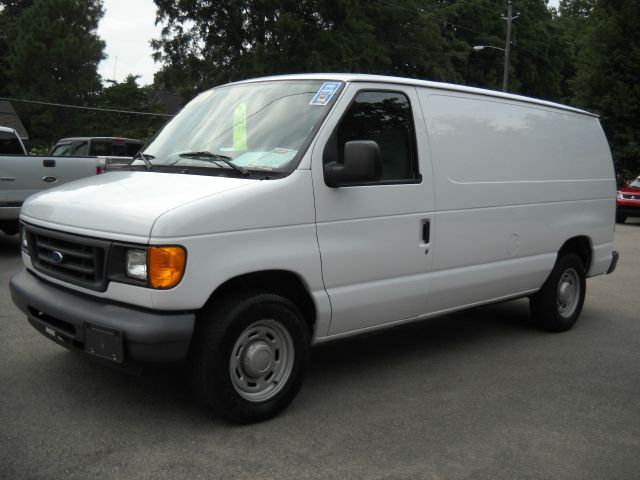 Ford Econoline 2006 photo 4