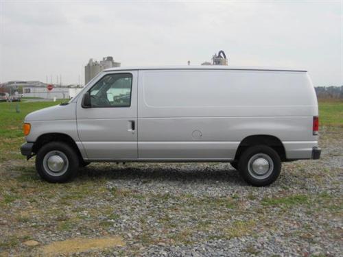 Ford Econoline 2006 photo 2