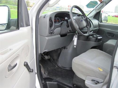 Ford Econoline 2006 photo 4