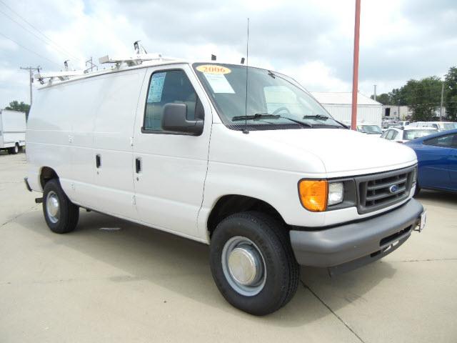 Ford Econoline 2006 photo 3