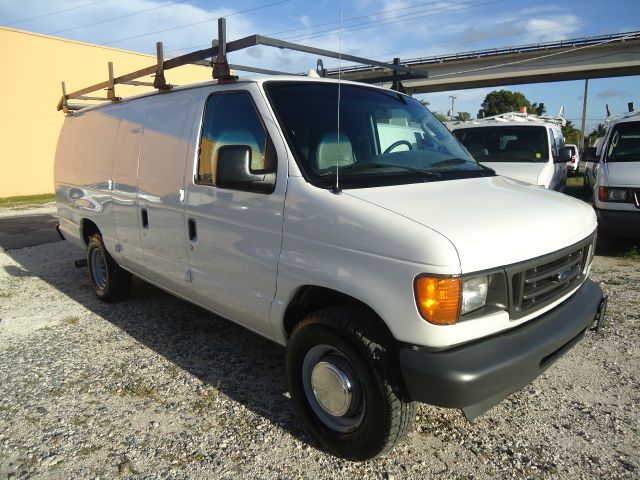 Ford Econoline 2006 photo 3