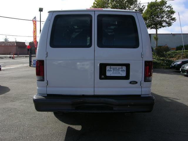 Ford Econoline 2006 photo 4