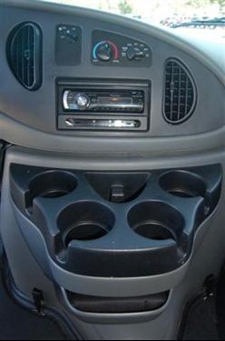 Ford Econoline 2006 photo 2