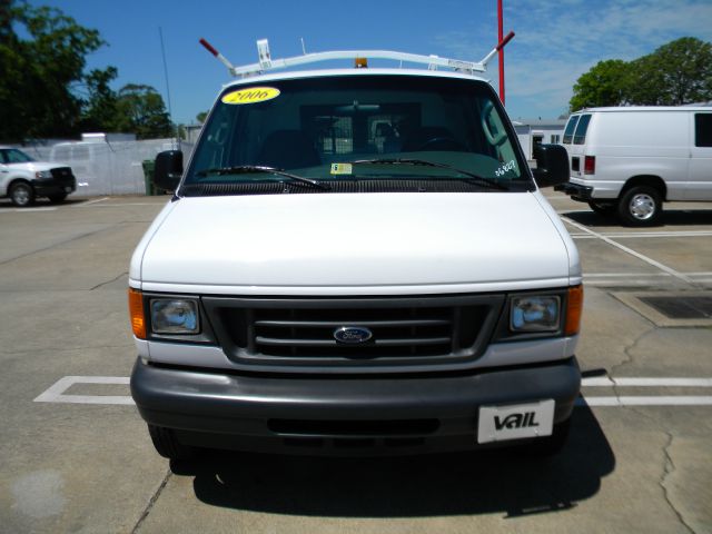 Ford Econoline Awd-turbo Cargo Van