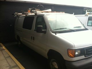 Ford Econoline 2006 photo 1