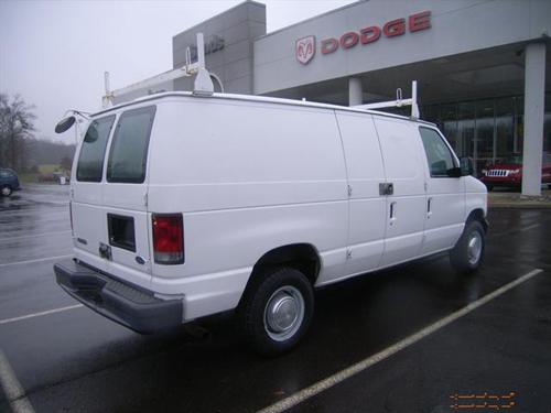 Ford Econoline 2006 photo 1