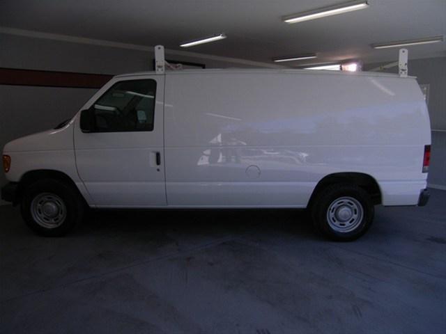 Ford Econoline 2006 photo 3