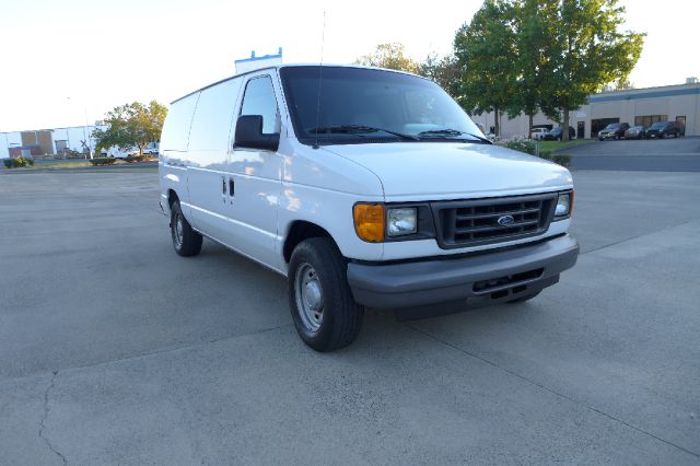 Ford Econoline 2006 photo 3