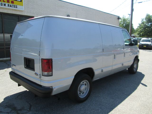 Ford Econoline 2006 photo 4
