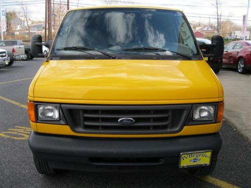Ford Econoline 2007 photo 1