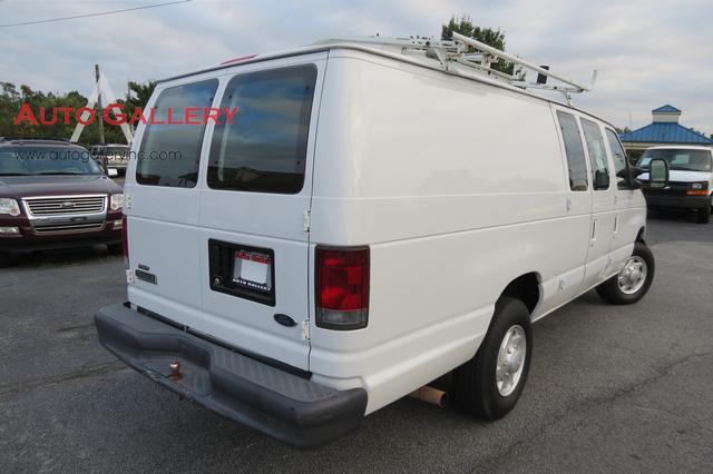 Ford Econoline 2007 photo 1