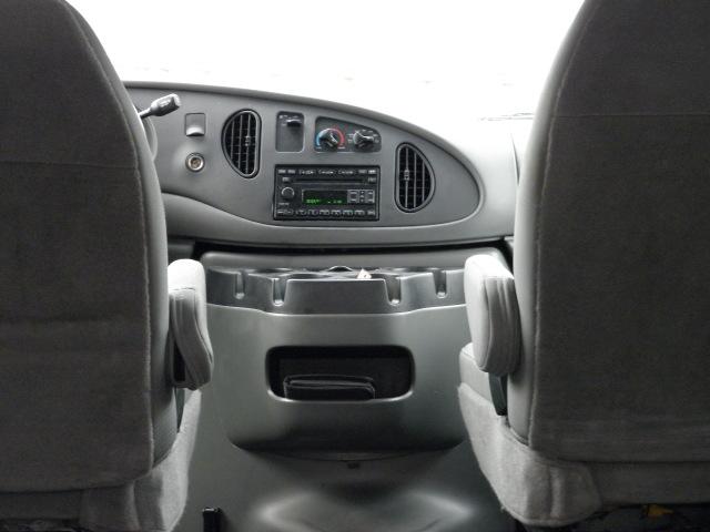 Ford Econoline 2008 photo 5