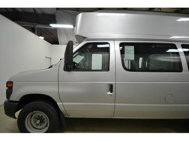 Ford Econoline 2008 photo 3