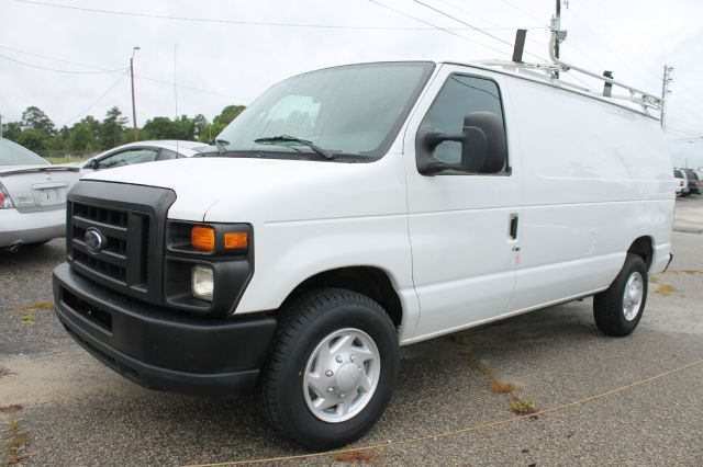 Ford Econoline 2008 photo 2