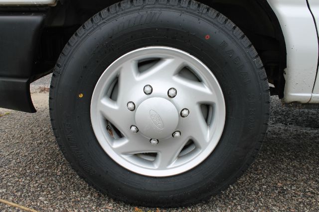 Ford Econoline 2008 photo 3