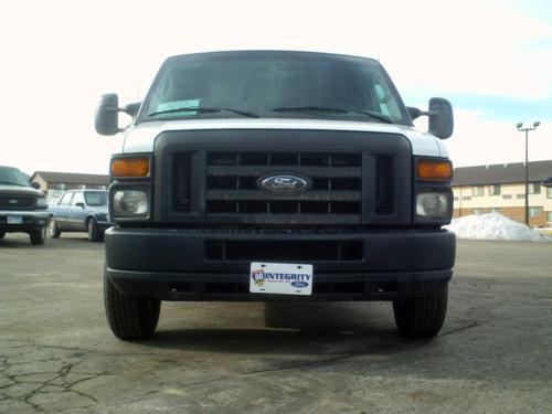 Ford Econoline 2008 photo 1