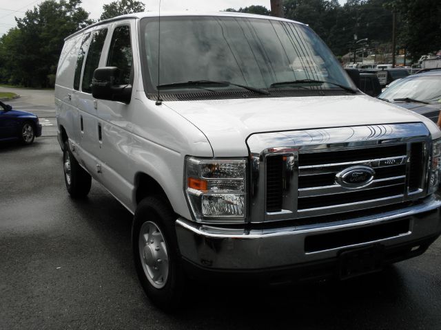 Ford Econoline Awd-turbo Cargo Van