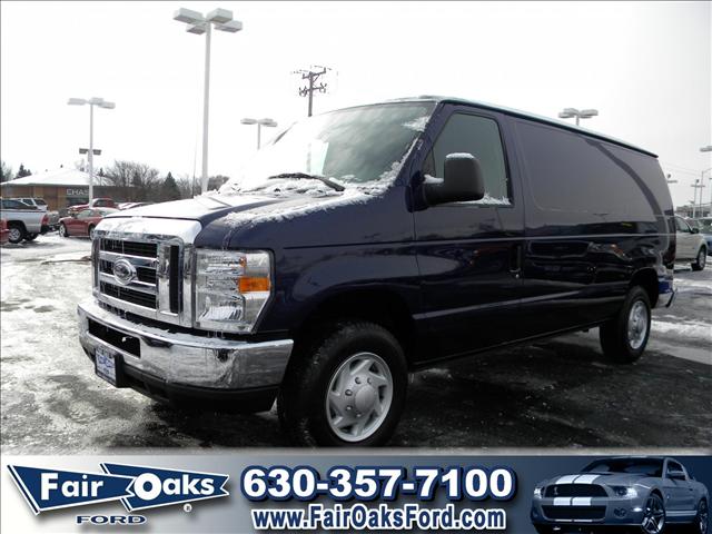 Ford Econoline Sedan 1.8 S Passenger Van