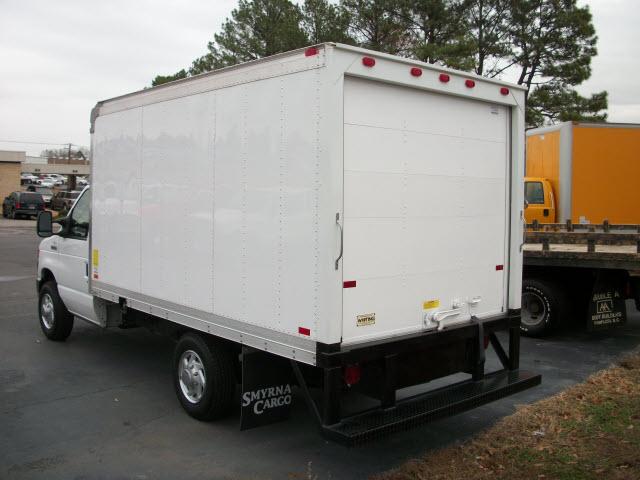 Ford Econoline 2008 photo 3
