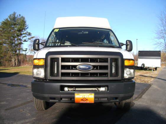 Ford Econoline 2008 photo 1
