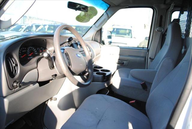 Ford Econoline 2008 photo 2