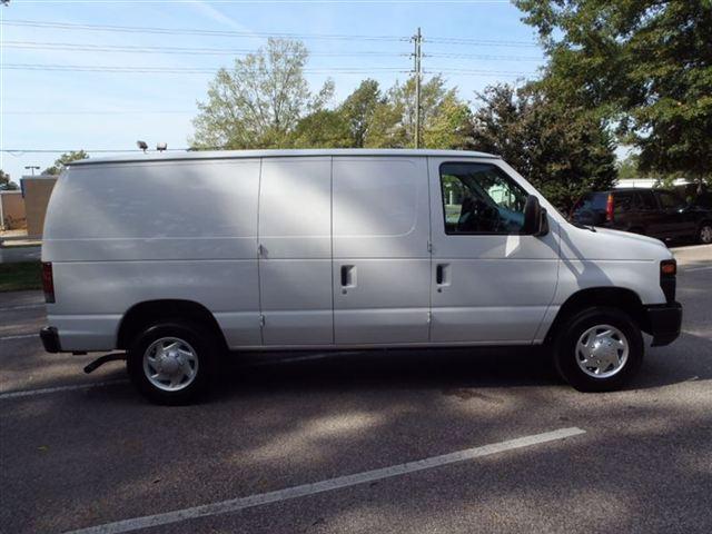 Ford Econoline 2008 photo 5