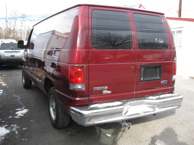 Ford Econoline 2008 photo 1