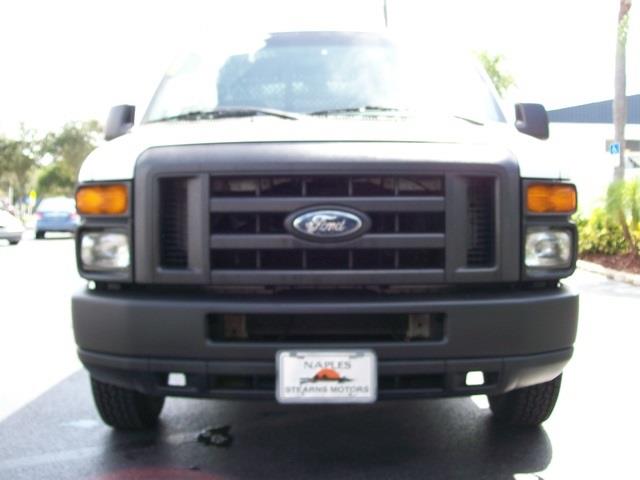 Ford Econoline 2008 photo 3