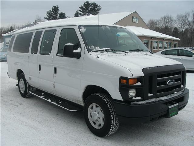 Ford Econoline 2008 photo 2