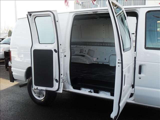Ford Econoline 2008 photo 5
