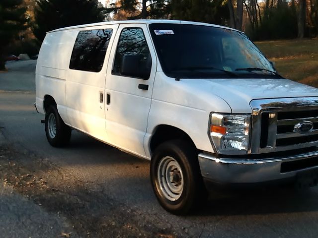 Ford Econoline Awd-turbo Cargo Van