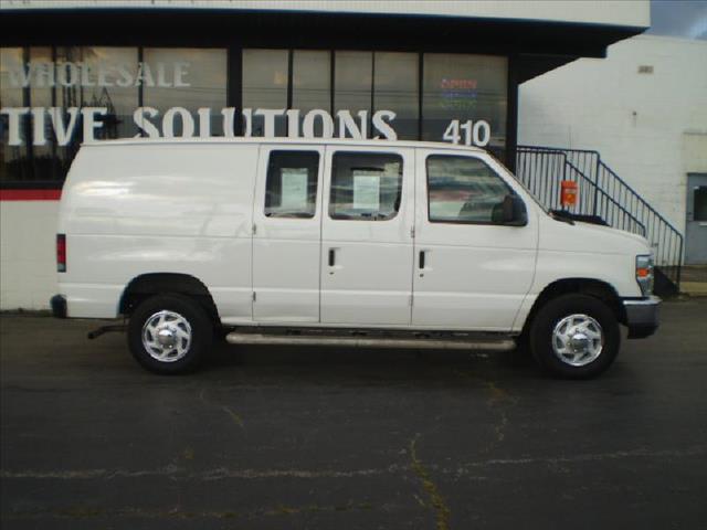 Ford Econoline 2008 photo 3