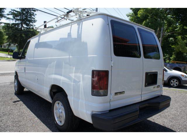 Ford Econoline 2009 photo 4