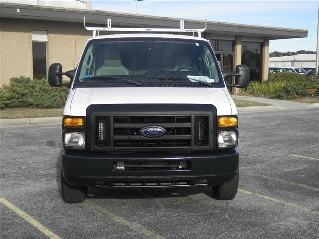 Ford Econoline 2009 photo 3