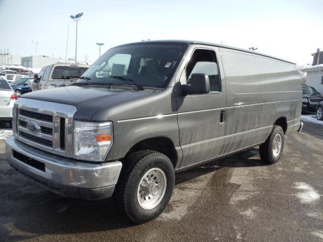 Ford Econoline 2009 photo 1