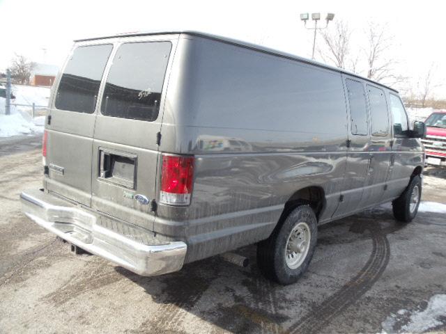 Ford Econoline 2009 photo 4