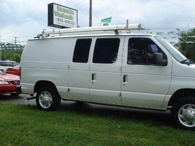 Ford Econoline 2009 photo 1