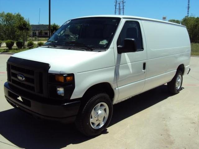 Ford Econoline 2009 photo 4