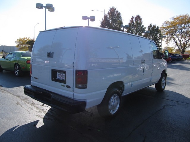 Ford Econoline 2009 photo 4