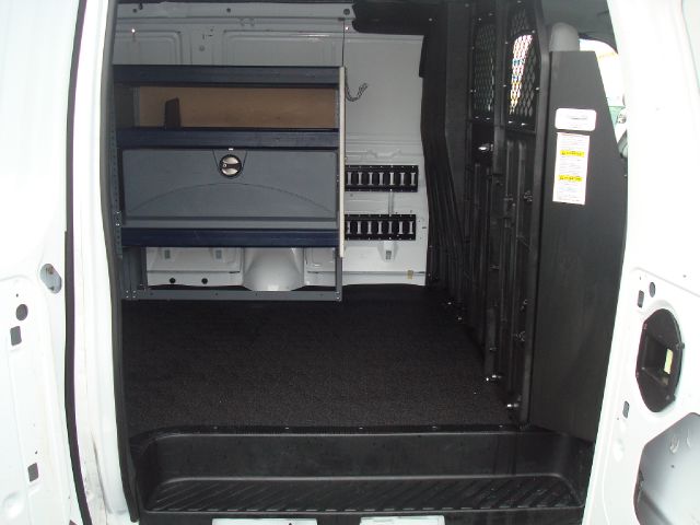Ford Econoline 2dr I4 Auto EX-L PZEV Passenger Van
