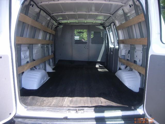 Ford Econoline 2010 photo 4