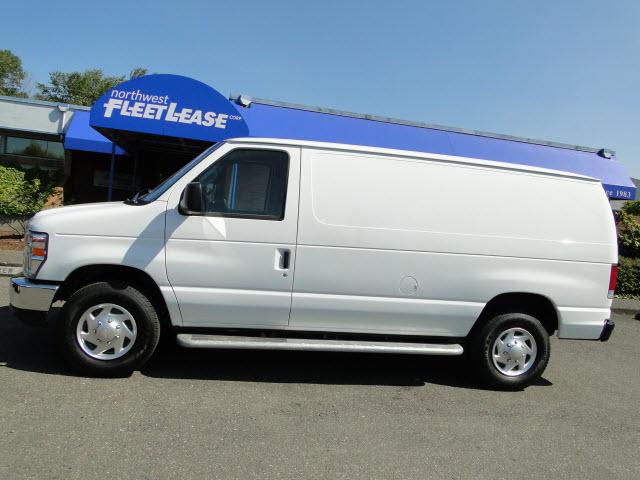 Ford Econoline 2010 photo 1