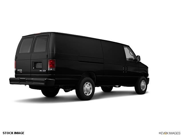 Ford Econoline 2011 photo 1