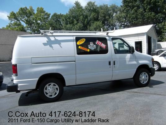 Ford Econoline 2011 photo 1