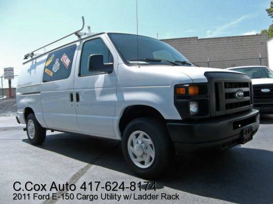 Ford Econoline 2011 photo 2